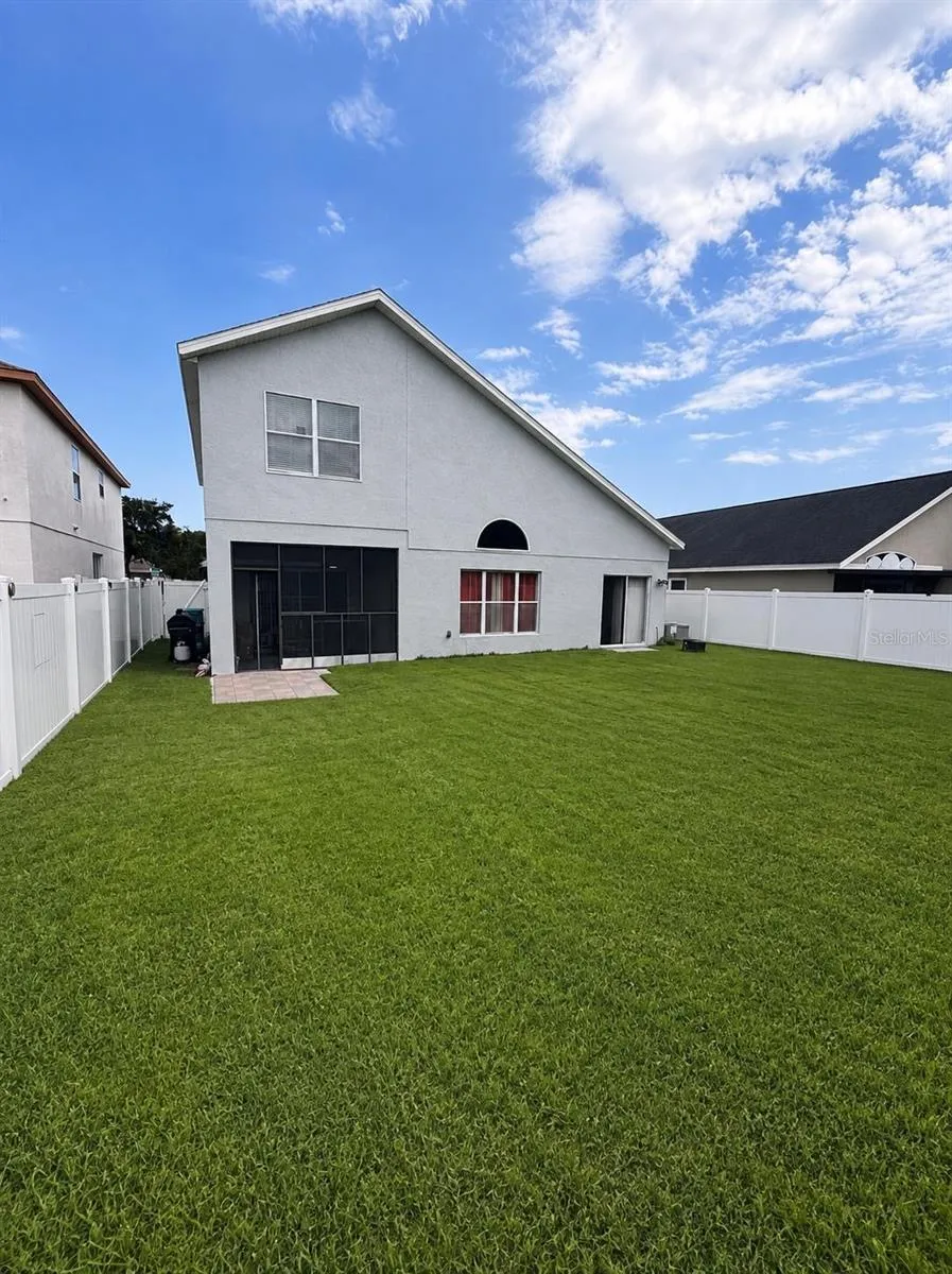 8818 HASTINGS BEACH BOULEVARD Orlando, FL 32829