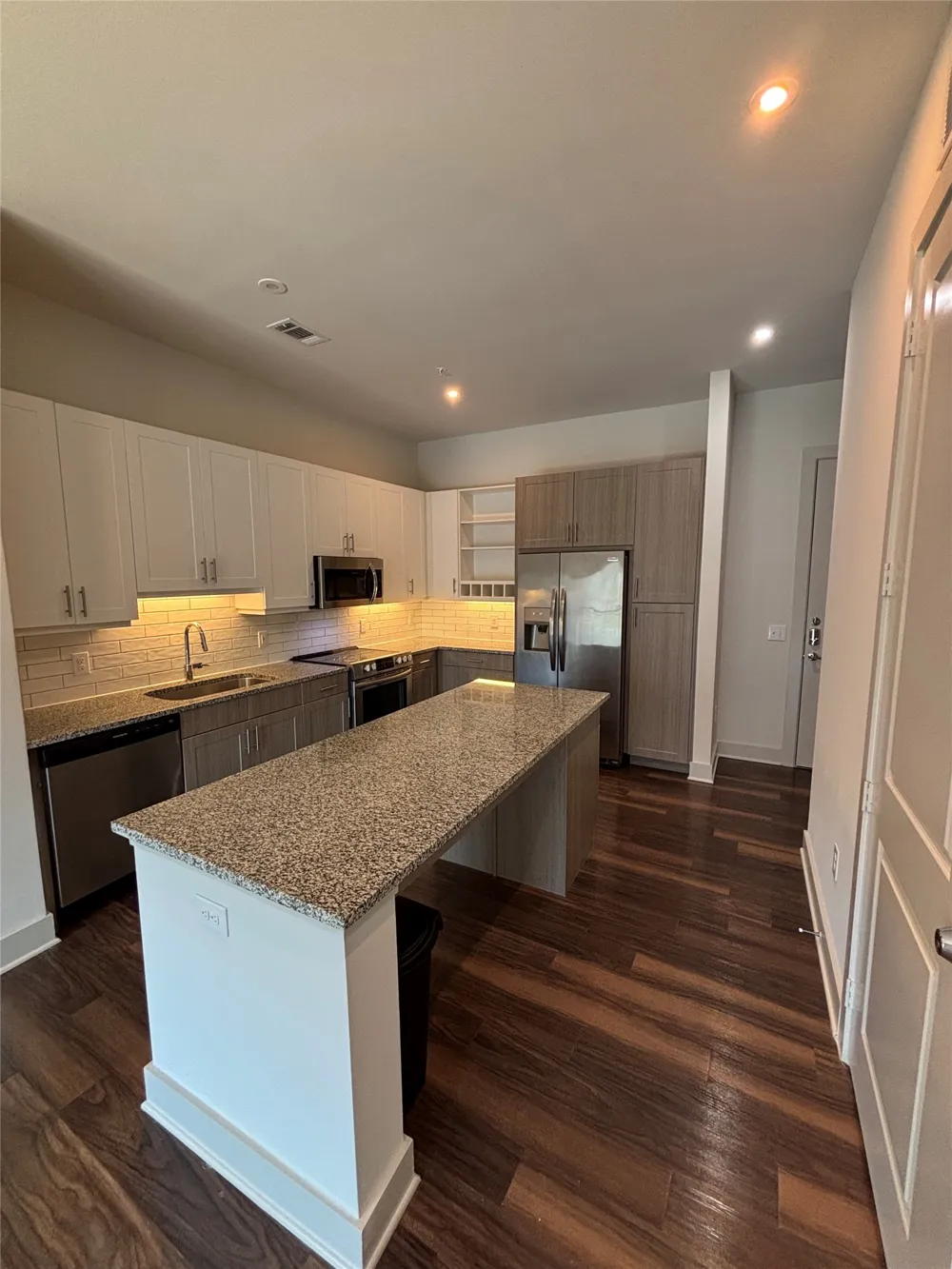 6303 Frisco Square Boulevard #279 Frisco, TX 75034