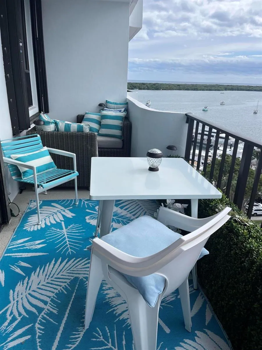 1208 MARINE WAY #905 North Palm Beach, FL 33408