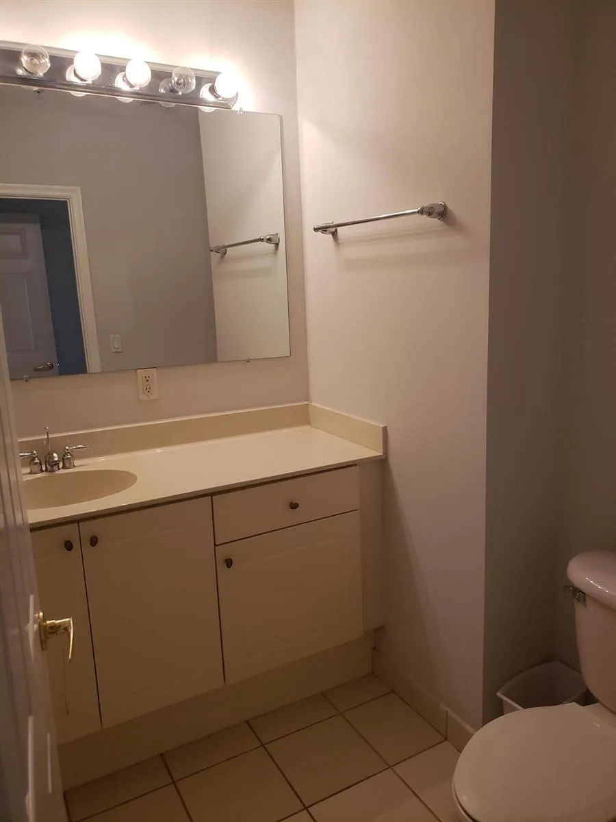 222 BAYFRONT DRIVE #222 Boynton Beach, FL 33435