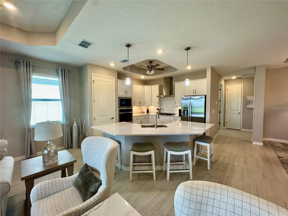 19140 CHERRYSTONE WAY Lakewood Ranch, FL 34211
