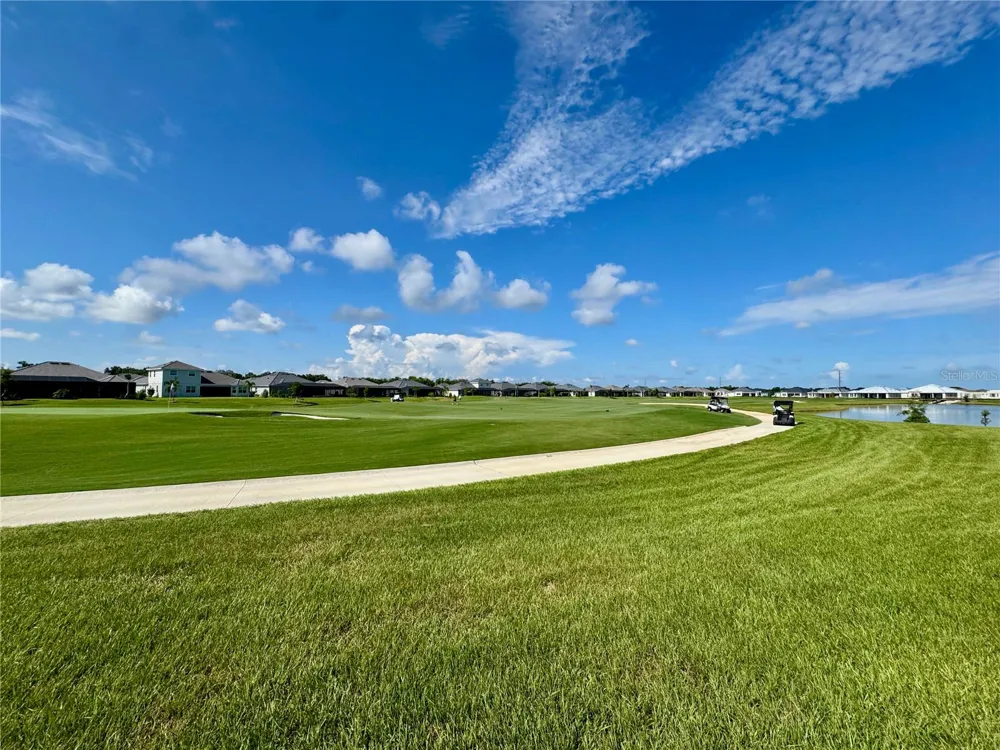 19140 CHERRYSTONE WAY Lakewood Ranch, FL 34211