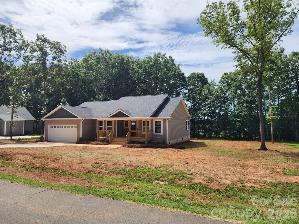 1940 Friendly Lane #38 Newton, NC 28658