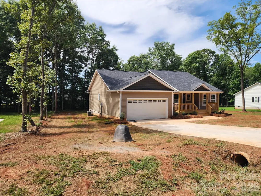 1940 Friendly Lane #38 Newton, NC 28658