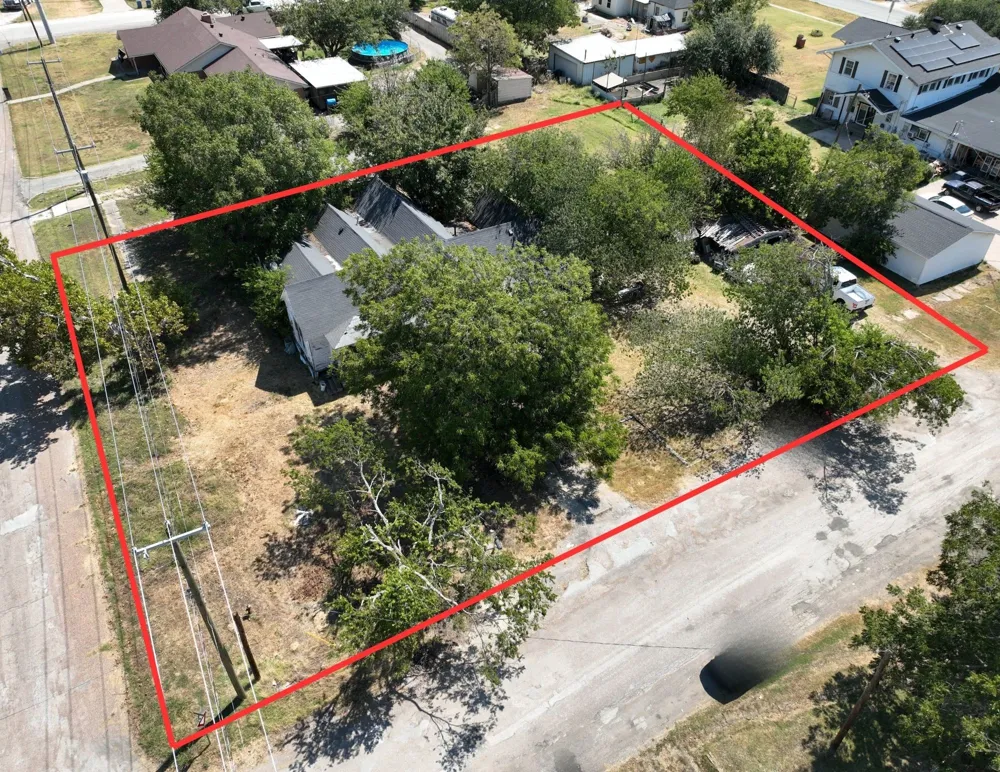106 Wesley Street Itasca, TX 76055