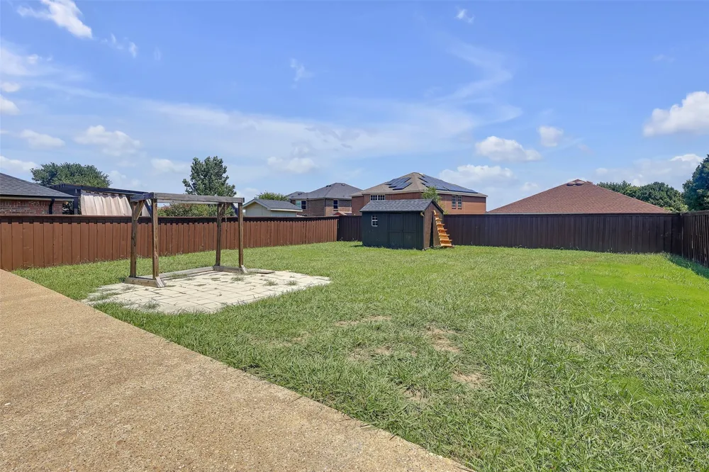 8109 Zephyr Court Arlington, TX 76002
