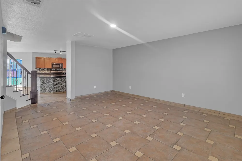 8109 Zephyr Court Arlington, TX 76002
