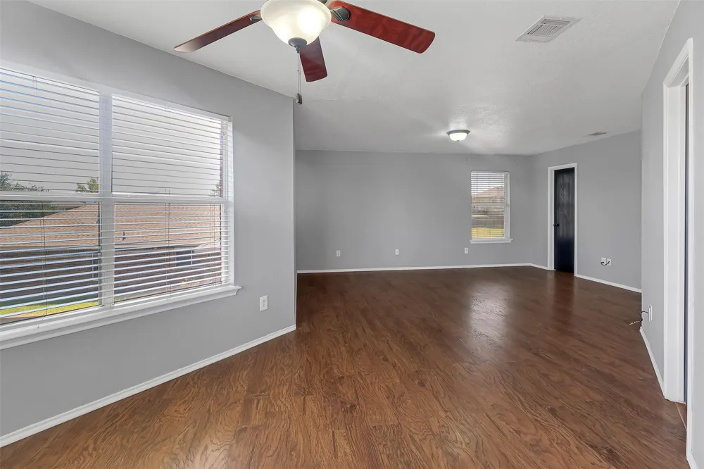 8109 Zephyr Court Arlington, TX 76002