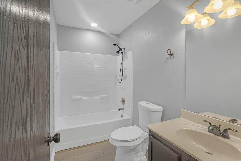 8109 Zephyr Court Arlington, TX 76002