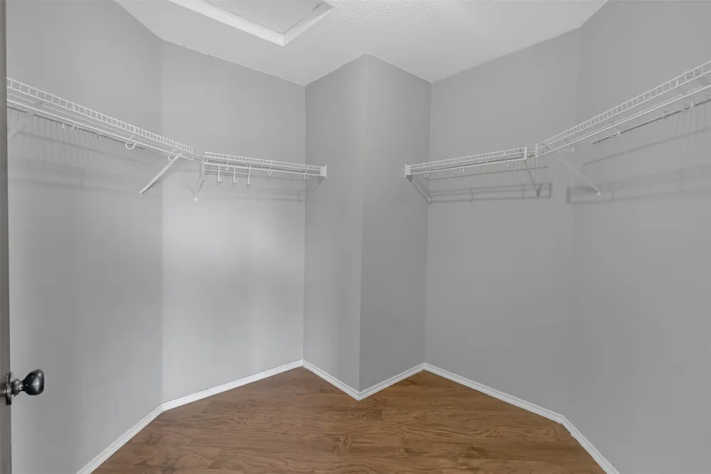 8109 Zephyr Court Arlington, TX 76002