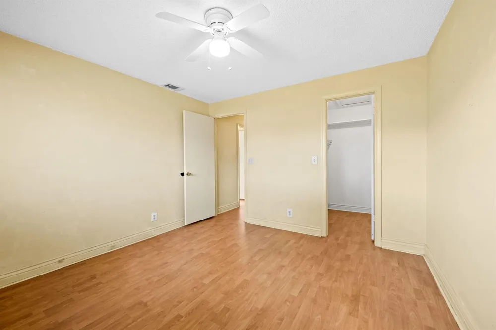 8711 NW 10TH STREET #D101 Plantation, FL 33322