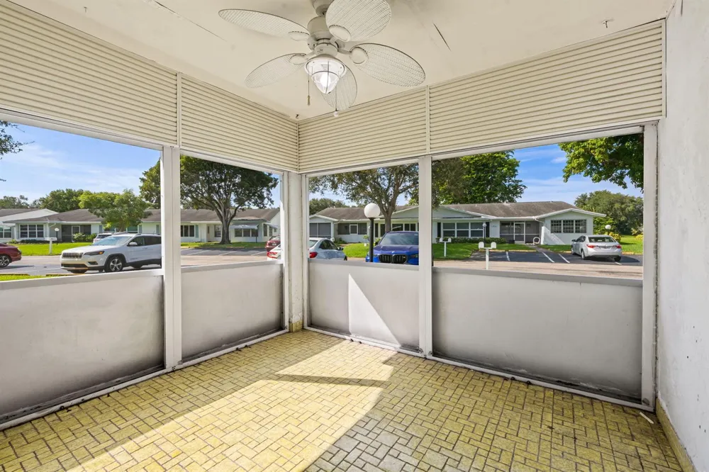 8711 NW 10TH STREET #D101 Plantation, FL 33322