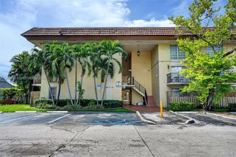 8600 SW 109th Ave #4-205