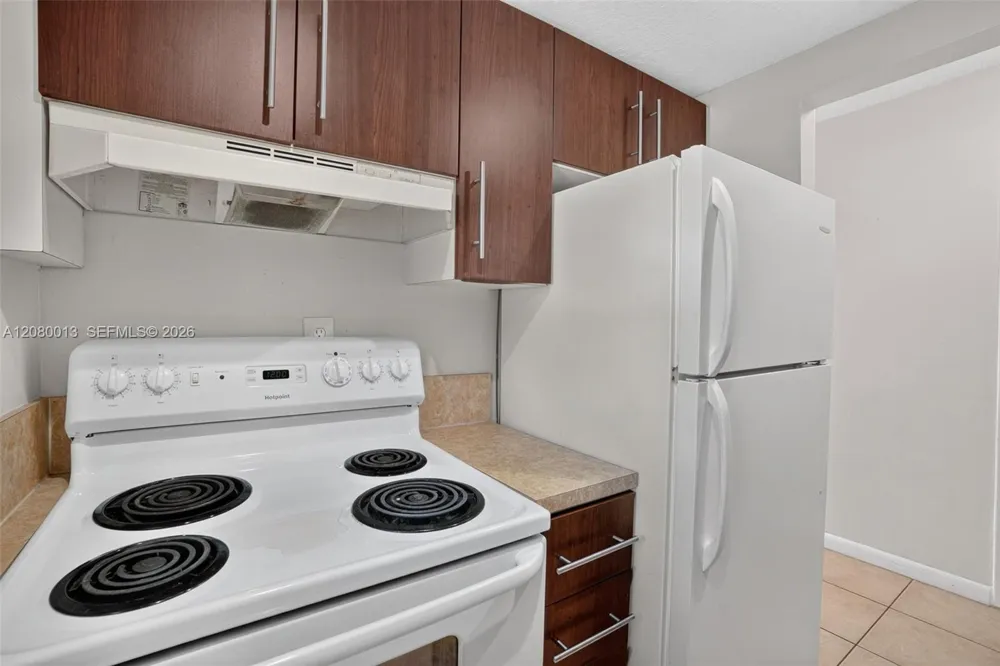 8600 SW 109th Ave #4-205 Miami, FL 33173