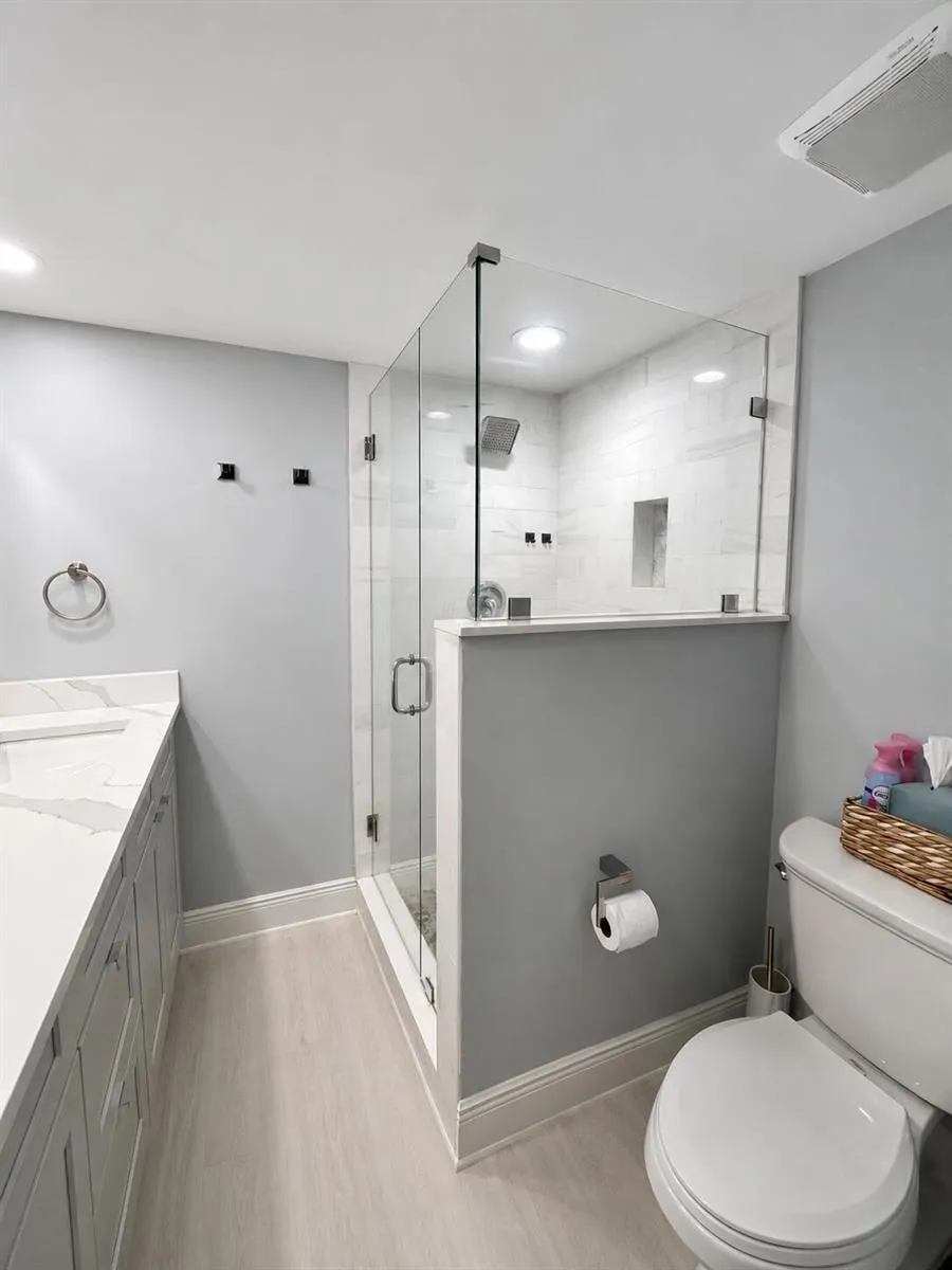 4207 42ND WAY West Palm Beach, FL 33407