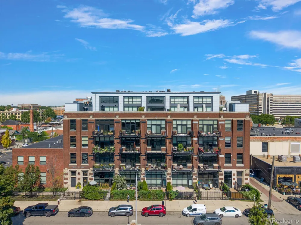 444 W Willis Street #402 Detroit City, MI 48201