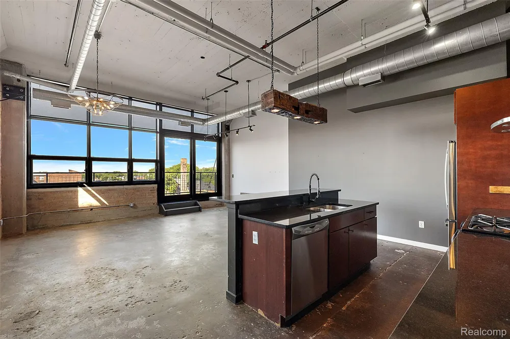 444 W Willis Street #402 Detroit City, MI 48201