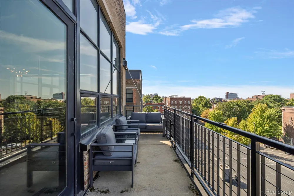 444 W Willis Street #402 Detroit City, MI 48201