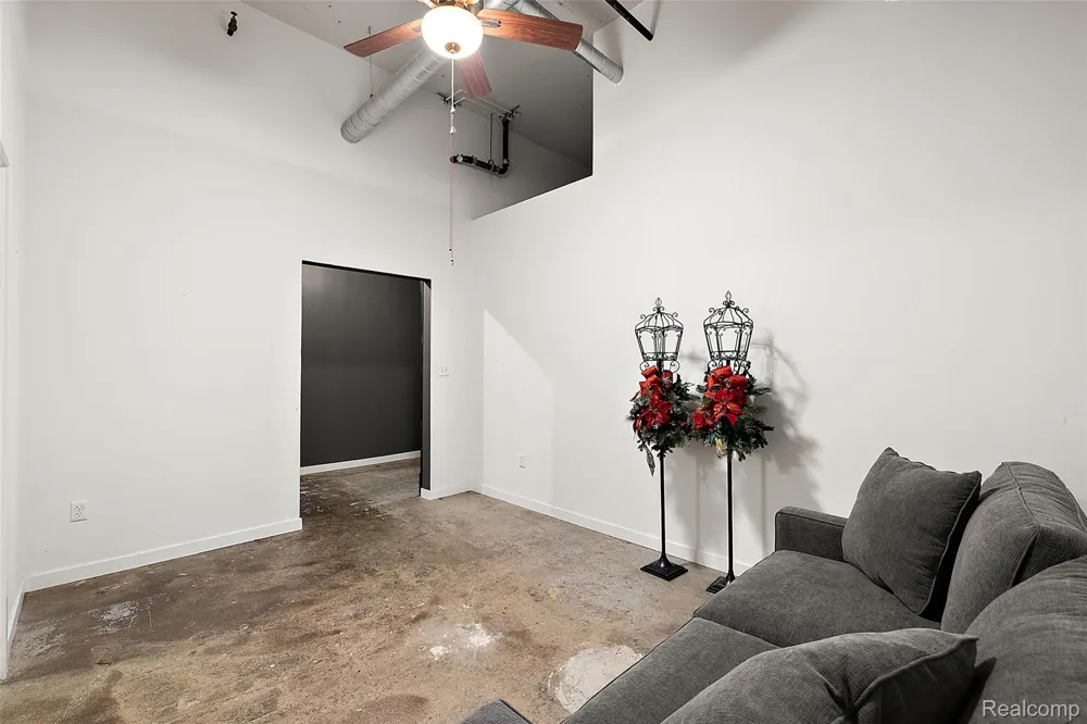 444 W Willis Street #402 Detroit City, MI 48201