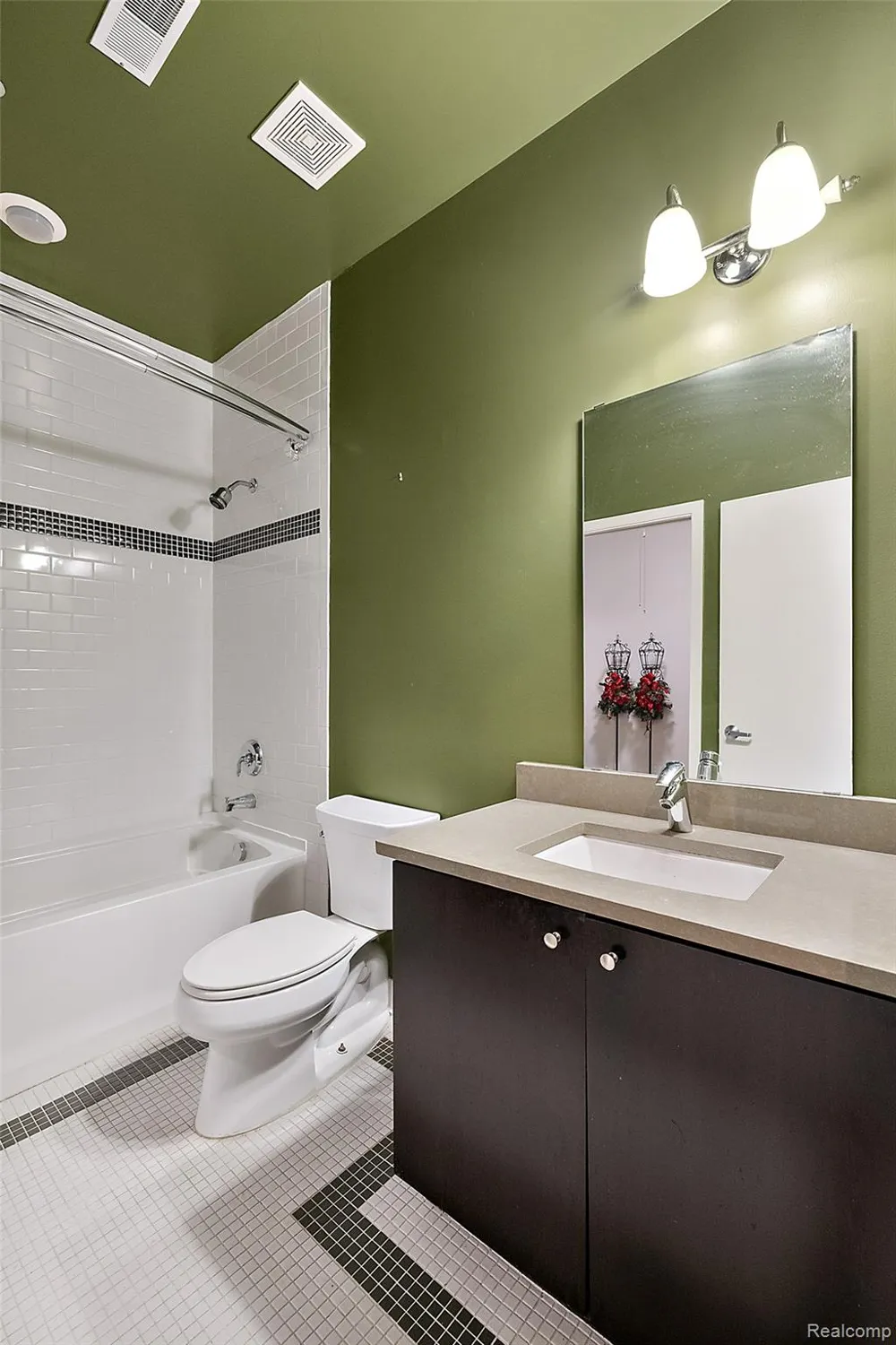444 W Willis Street #402 Detroit City, MI 48201