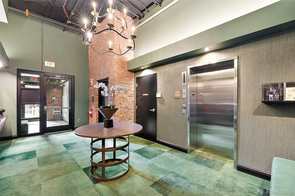 444 W Willis Street #402 Detroit City, MI 48201