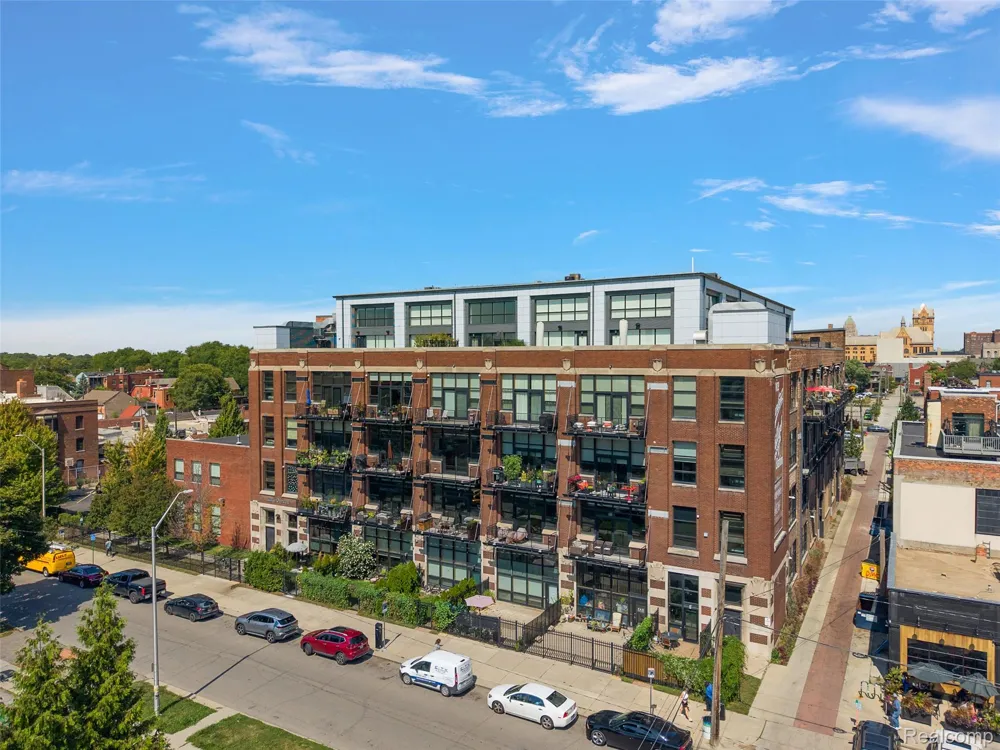 444 W Willis Street #402 Detroit City, MI 48201