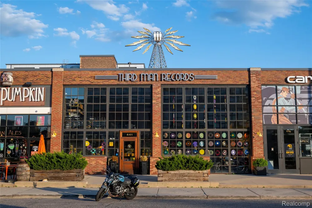 444 W Willis Street #402 Detroit City, MI 48201