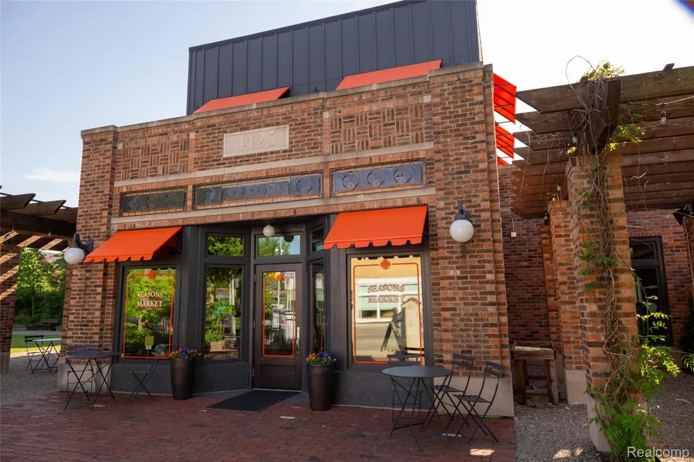 444 W Willis Street #402 Detroit City, MI 48201
