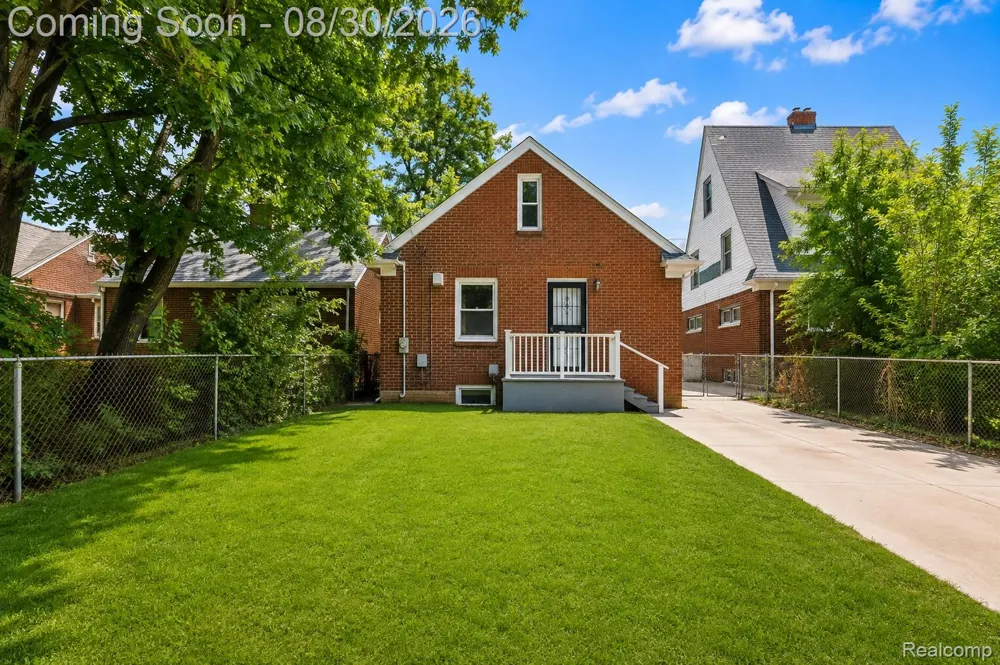 13641 Cloverlawn Street Detroit City, MI 48238