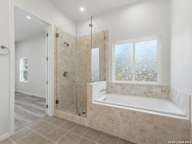 5014 Fawn Lk San Antonio, TX 78244
