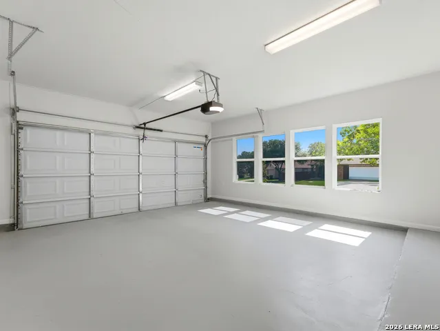 5014 Fawn Lk San Antonio, TX 78244
