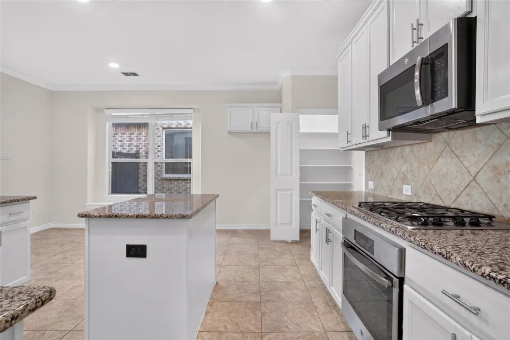 913 Avian Drive McKinney, TX 75071