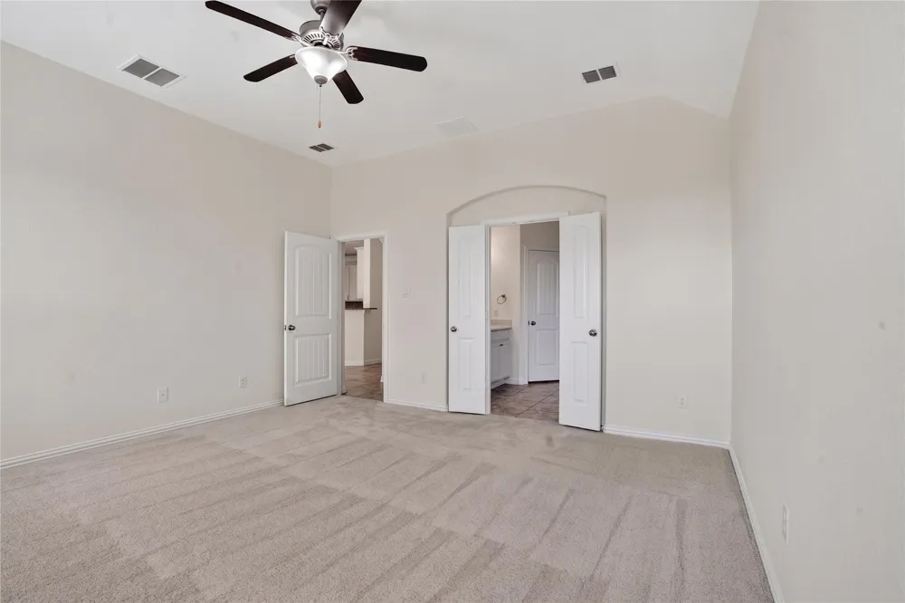 913 Avian Drive McKinney, TX 75071