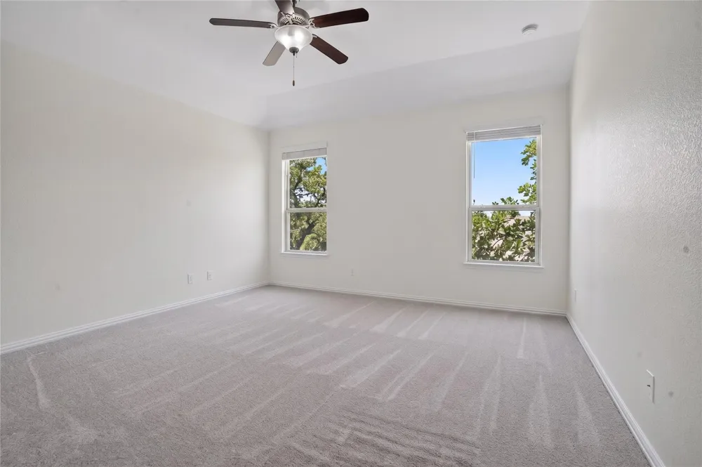 913 Avian Drive McKinney, TX 75071