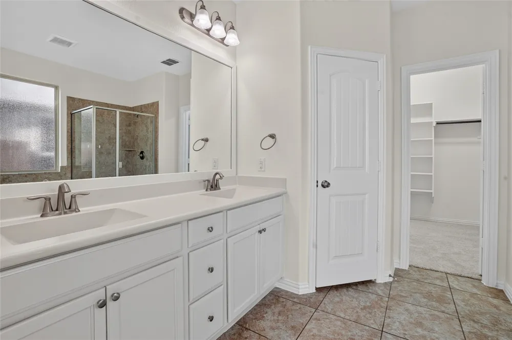 913 Avian Drive McKinney, TX 75071
