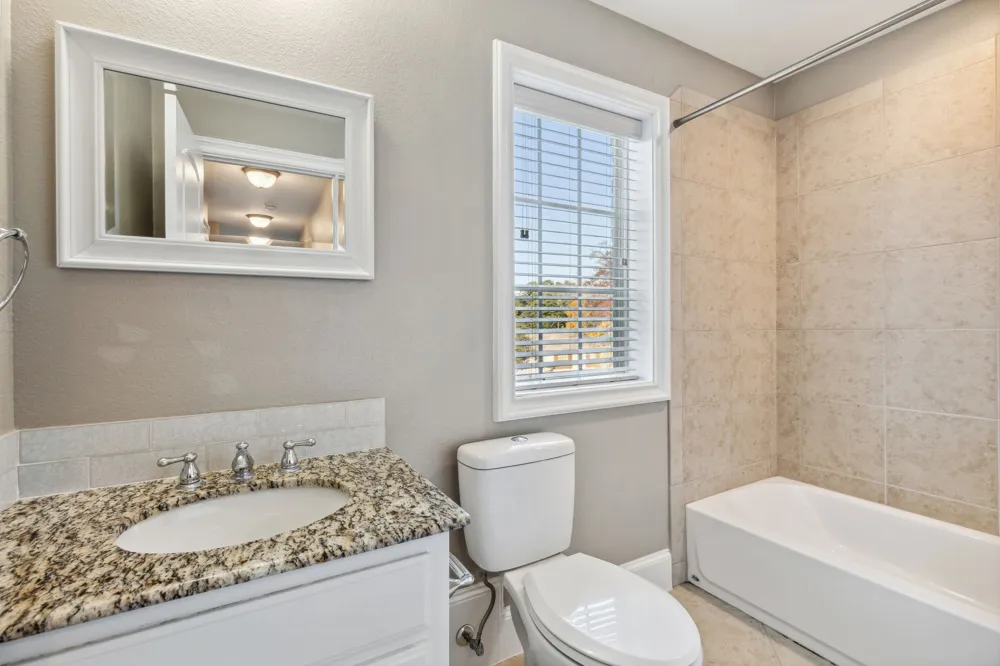 4120 Hawthorne Avenue #2 Dallas, TX 75219