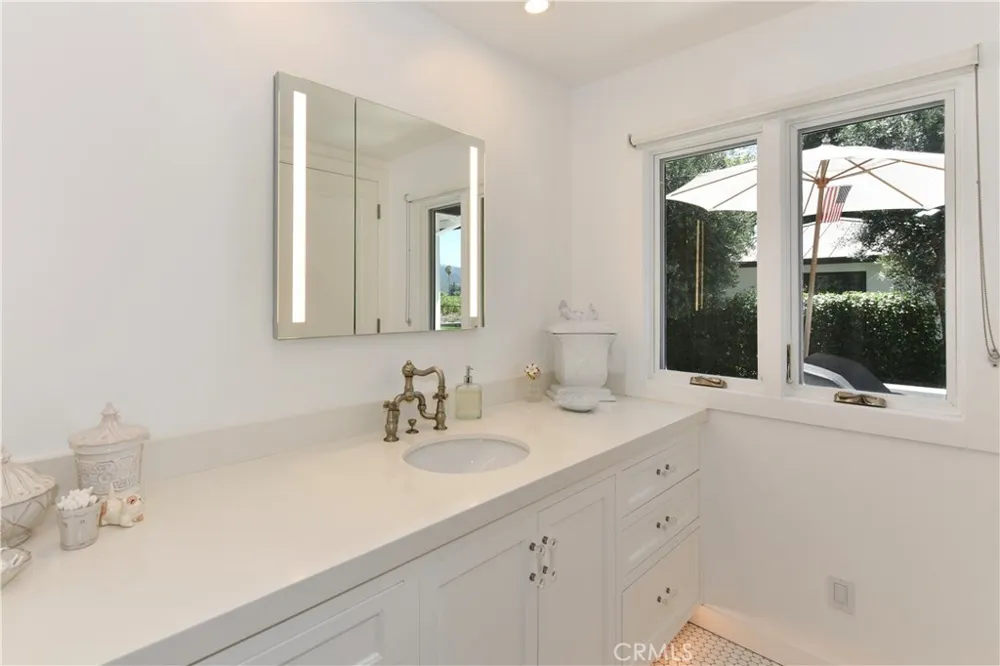 1125 Rutherford Napa, CA 94558