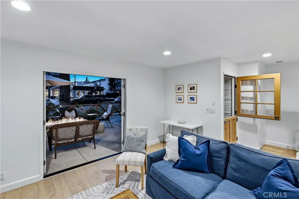 602 Marguerite #2 Corona del Mar, CA 92625