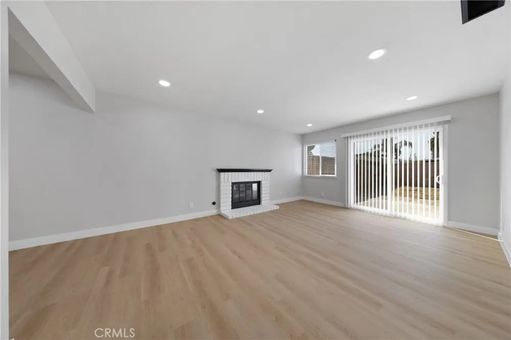 811 Don Drive Hemet, CA 92543