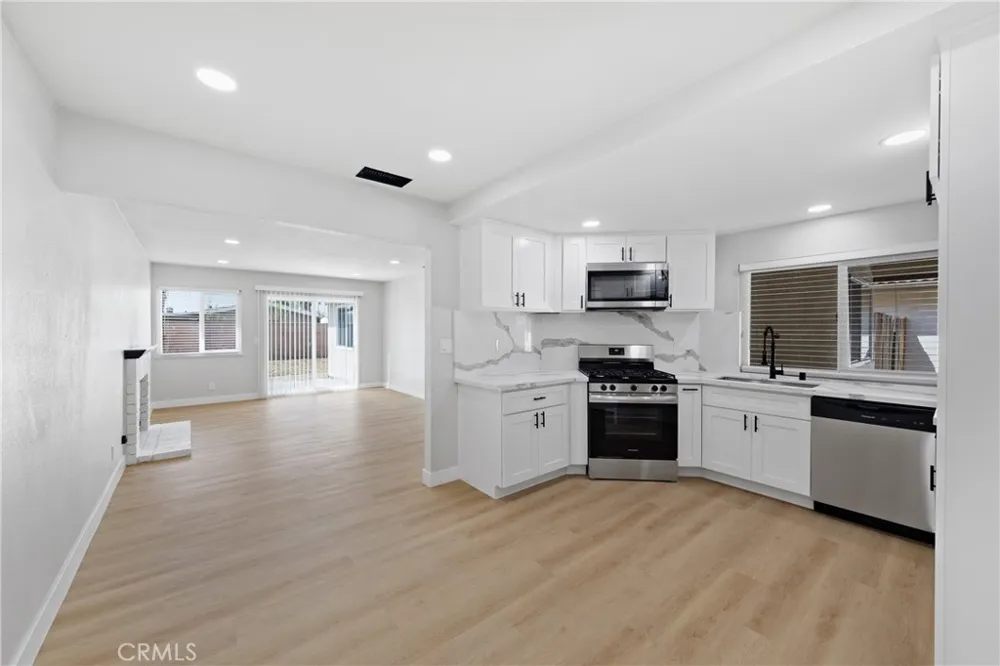 811 Don Drive Hemet, CA 92543