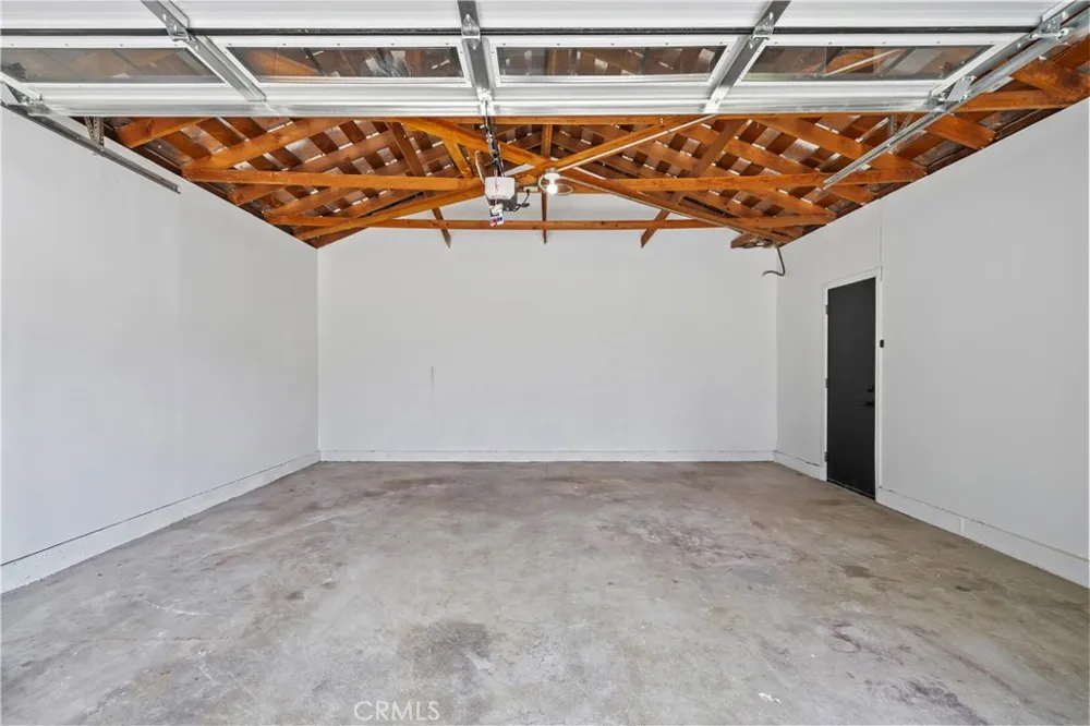 6916 Bianca Lake Balboa, CA 91406
