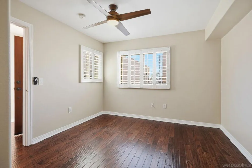 801 W Hawthorn #406 San Diego, CA 92101