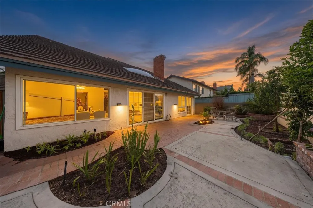5 Taylor Irvine, CA 92620