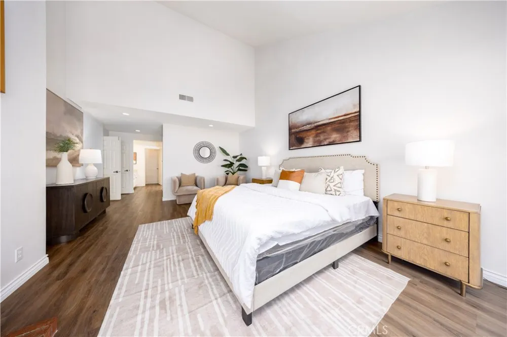 5 Taylor Irvine, CA 92620