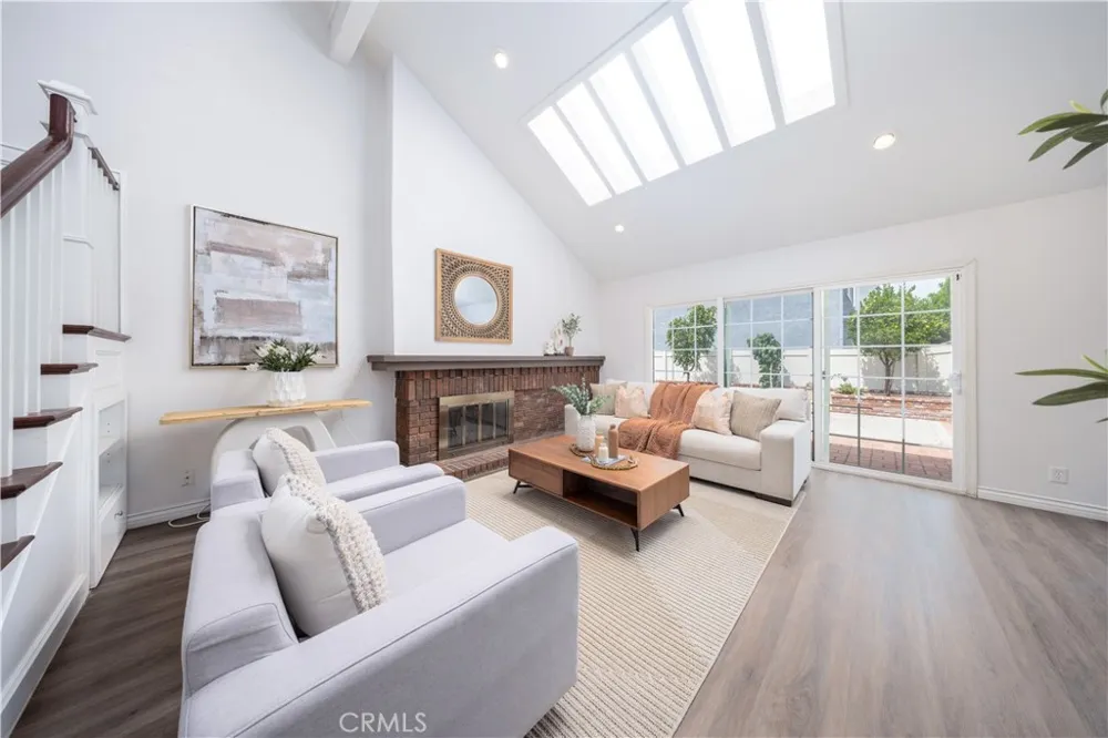 5 Taylor Irvine, CA 92620