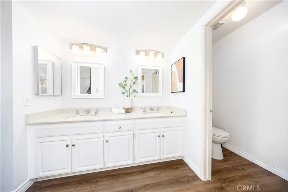 5 Taylor Irvine, CA 92620