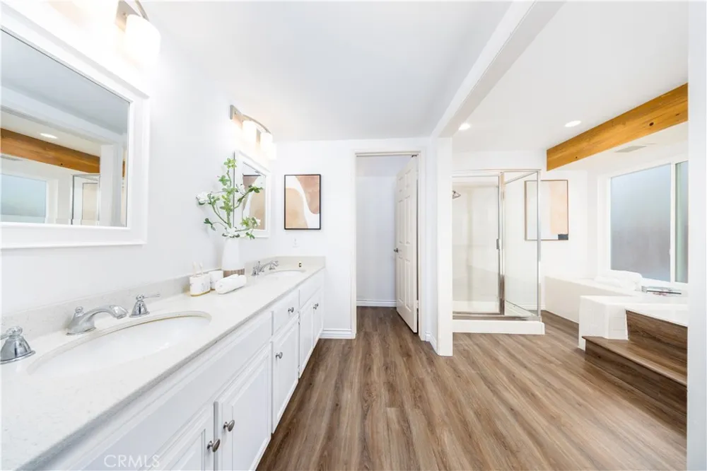5 Taylor Irvine, CA 92620