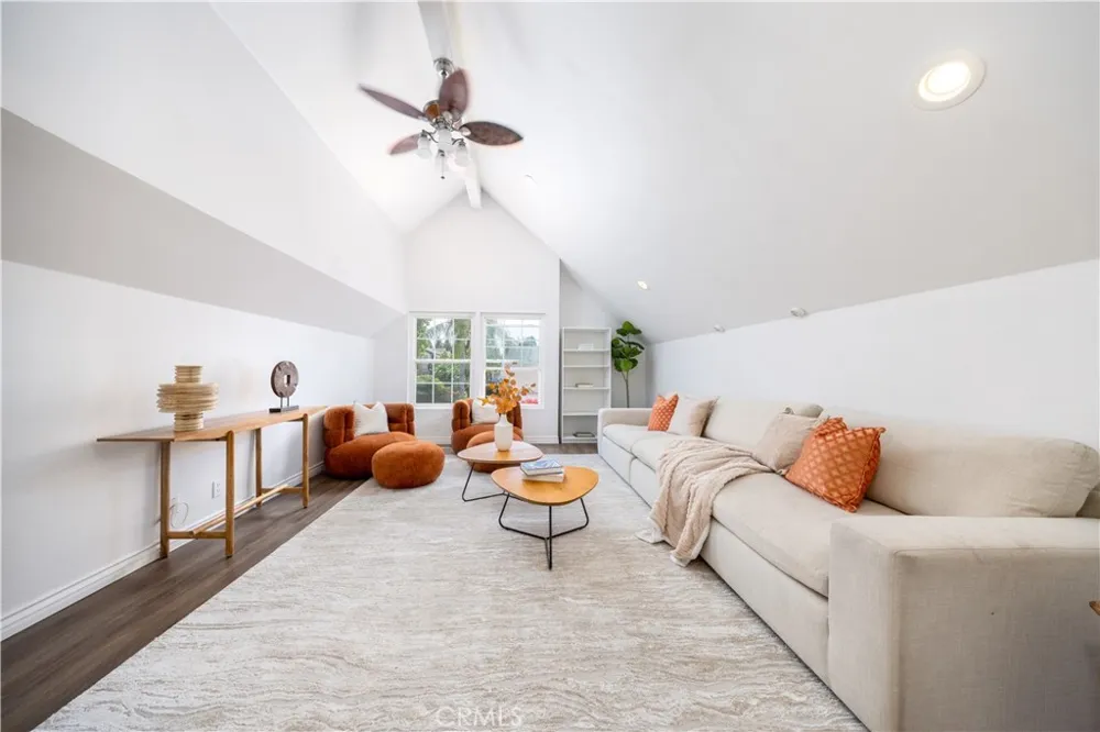 5 Taylor Irvine, CA 92620
