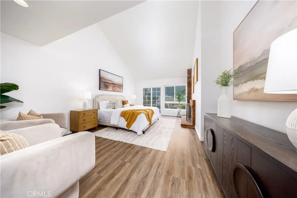 5 Taylor Irvine, CA 92620