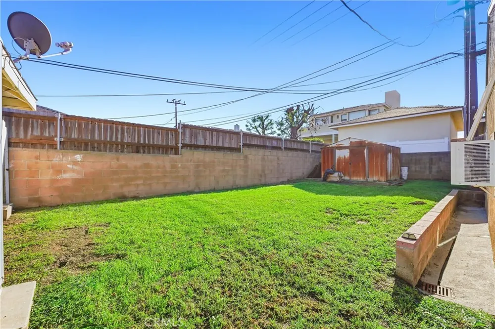 2834 Pacific Coast Highway Torrance, CA 90505